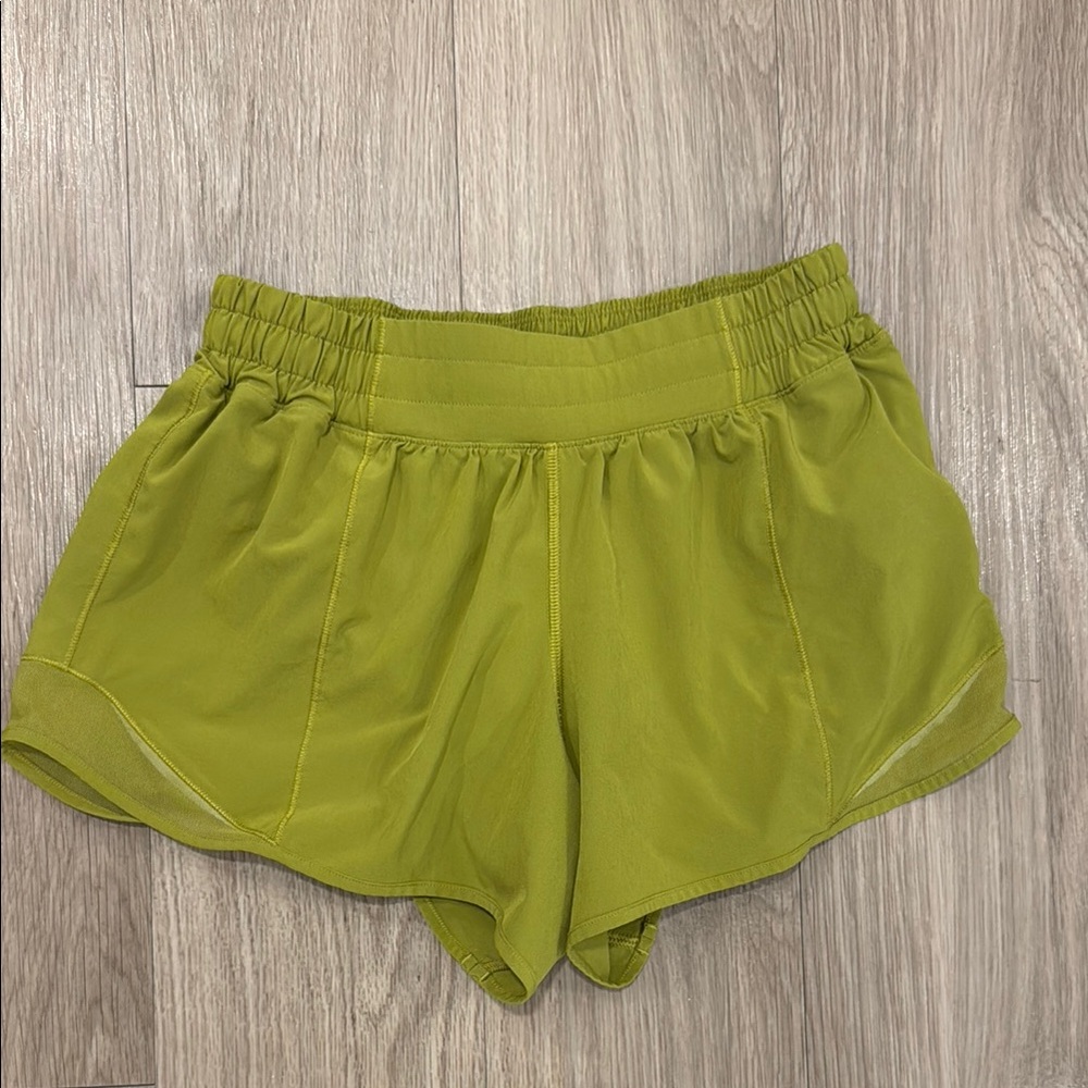 Lululemon Athletica Green Women's Shorts